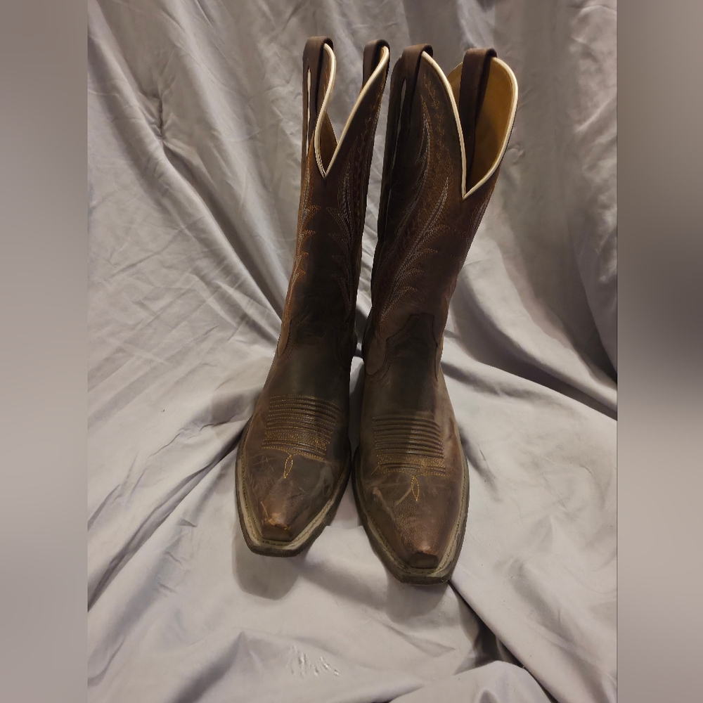 Ariat Western Cowboy Boots